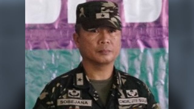 Sulu municipal mayor, execs surrender arms to military