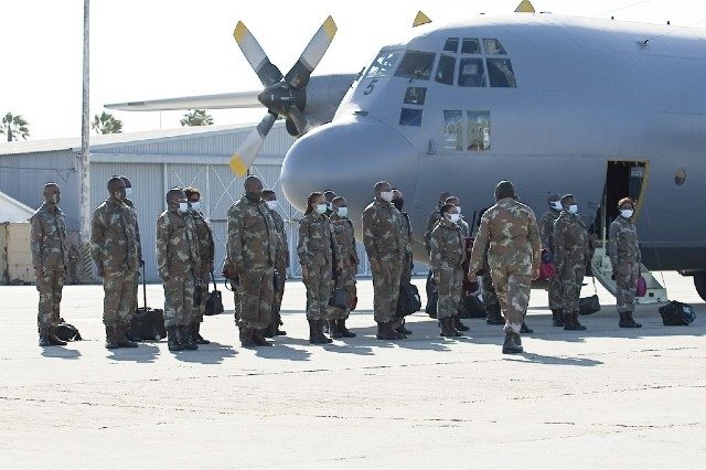 DEPLOY. South African National Defense Force (SANDF) military health practitioners arrive at Air Force Station Port Elizabeth, a South African Air Force facility situated on the north-eastern side of the Port Elizabeth Airport, on July 5, 2020. Photo by Michael Sheehan/AFP 