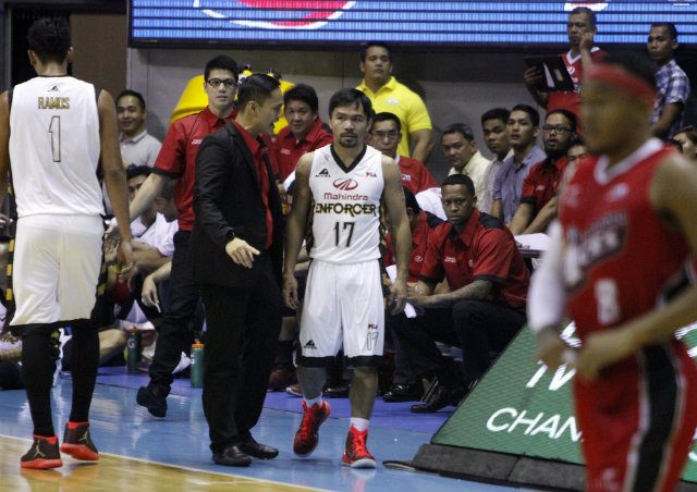 PACMAN IS BACK. Manny Pacquiao about to check in during Mahindra's match versus Alaska. Photo from PBA Images  