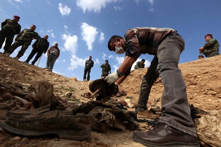 Bomb-rigged mass grave of ISIS victims found in Iraq