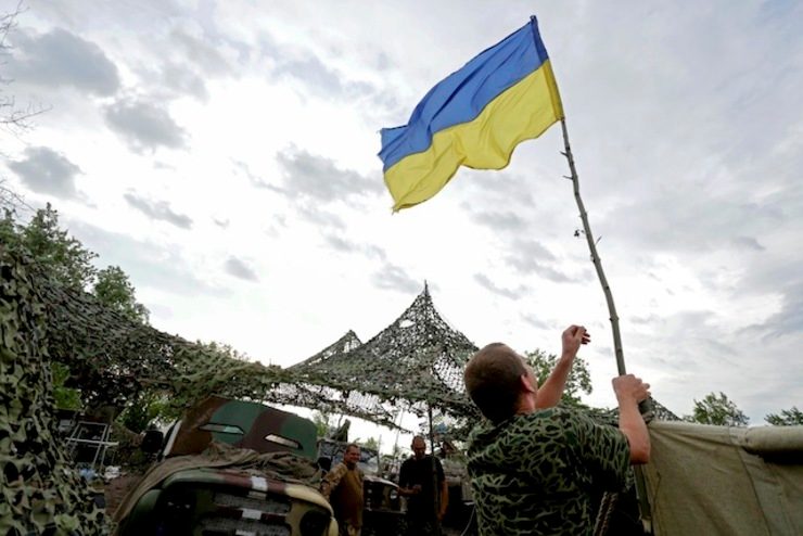 Kiev promises ‘restraint’ as army nears rebel Donetsk