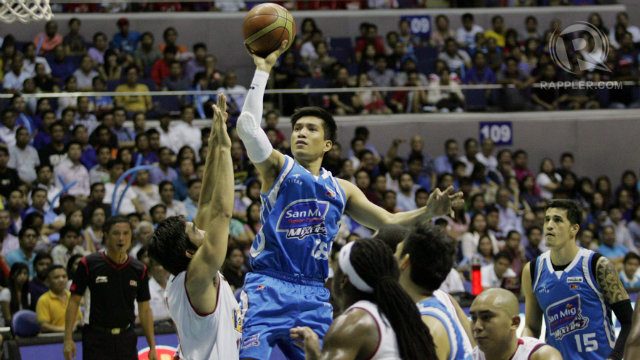 BIG GAME. James Yap played a fantastic game for the Mixers leading all locals in scoring with 22 points. Photo by Josh Albelda/Rappler