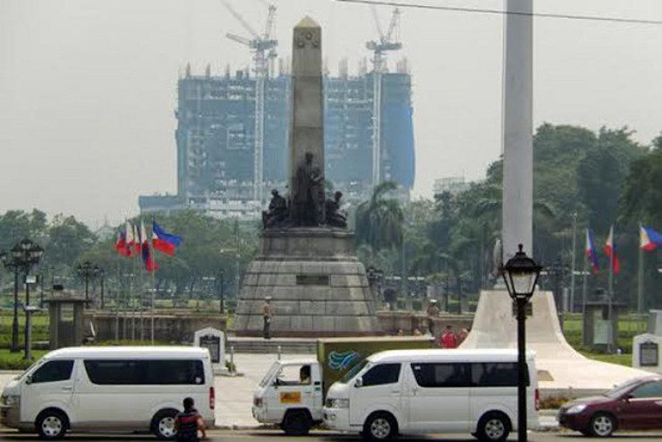 Order DMCI to demolish Torre de Manila, SolGen asks SC