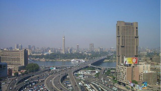 Egypt conference courts foreign investors after unrest
