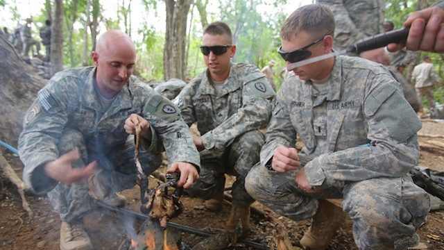US troops in PH learn how to trap, eat snakes for survival