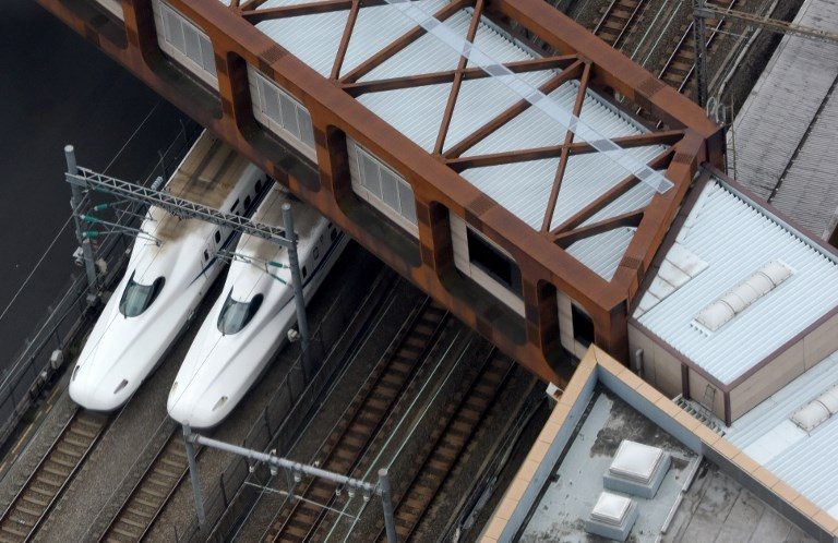 Parts pulled from Japan bullet trains over crack fears