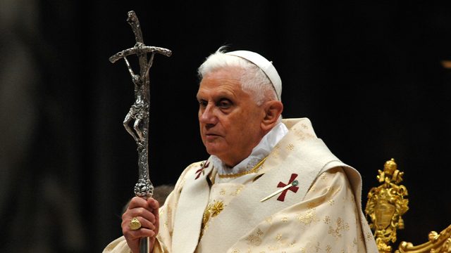 7 years after stepping down, Benedict fuels ‘two popes’ headache