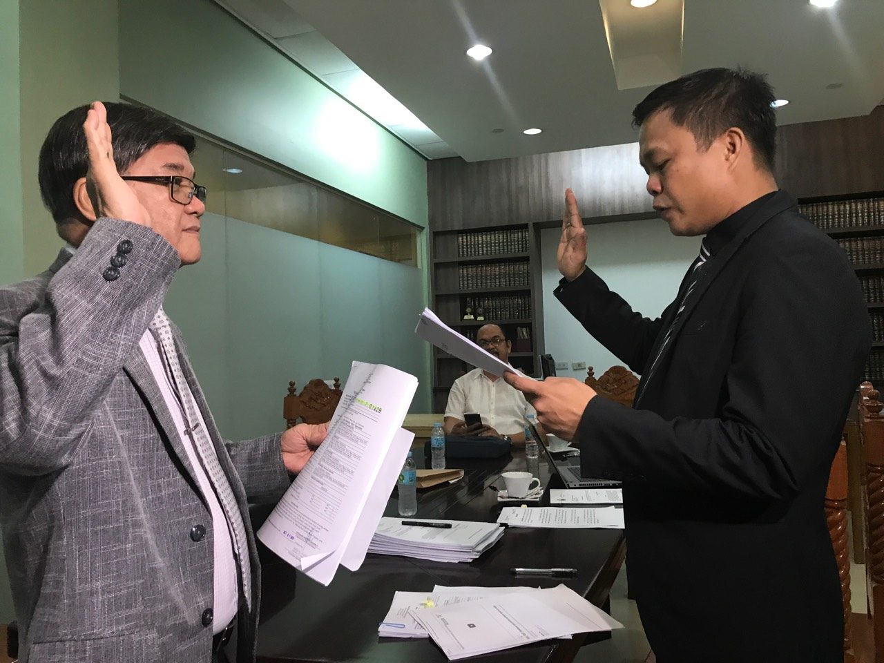 Aguirre files wiretapping complaint vs Hontiveros