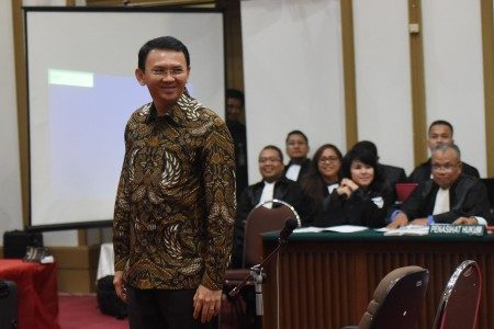 Sidang Ahok: Penasehat hukum hadirkan saksi dari Belitung
