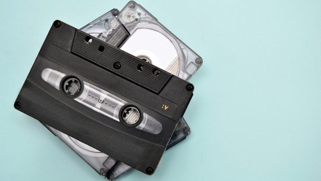 In age of instant music, fans rewind to cassettes