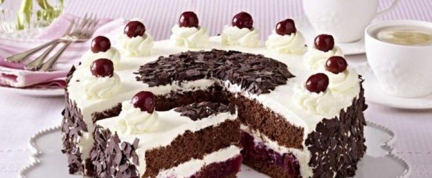 Fakta-fakta mengejutkan di balik lezatnya kue Black Forest