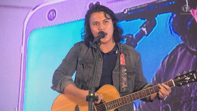 WATCH: ‘I’m not allowed to speak in Filipino’ – Sponge Cola vocalist