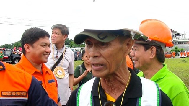 COMMANDER. Retired colonel Marciano Espique is happy his barangay performed well during the 3rd quarter NSED. Photo by Franz Lopez/Rappler 