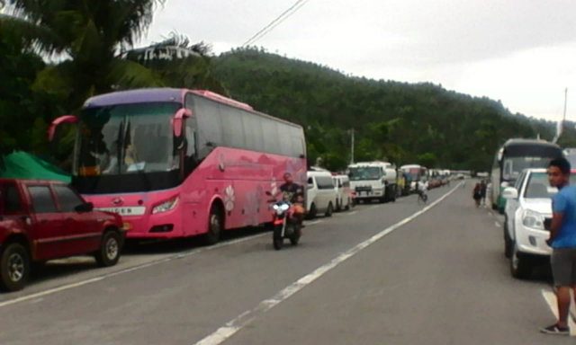 LINE. Vehicles lined up outside the port in Matnog, Sorsogon stretch up to 5 kilometers. Photo by Winston Regarde 