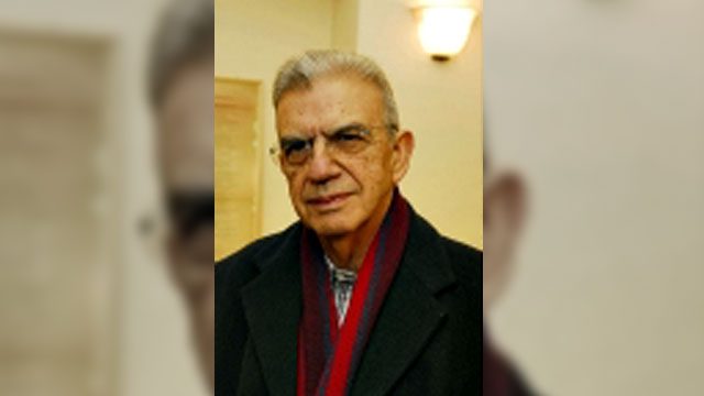 Greek writer Menis Koumandareas found apparently murdered
