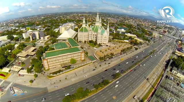 SEAT OF POWER. The enormous Central Temple of the Iglesia ni Cristo in Quezon City. Rappler file photo 