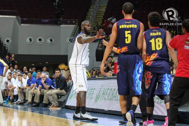 Talk 'N Text import Ivan Johnson was fined in last year's Commissioner's Cup finals for bumping Rain or Shine coach Yeng Guiao. File photo by Czeasar Dancel/Rappler   