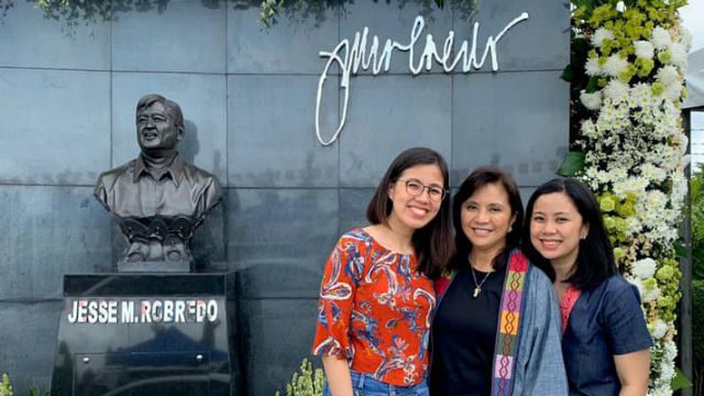 Leni ‘super thankful’ for friends who still visit Jesse Robredo’s tomb 7 years on