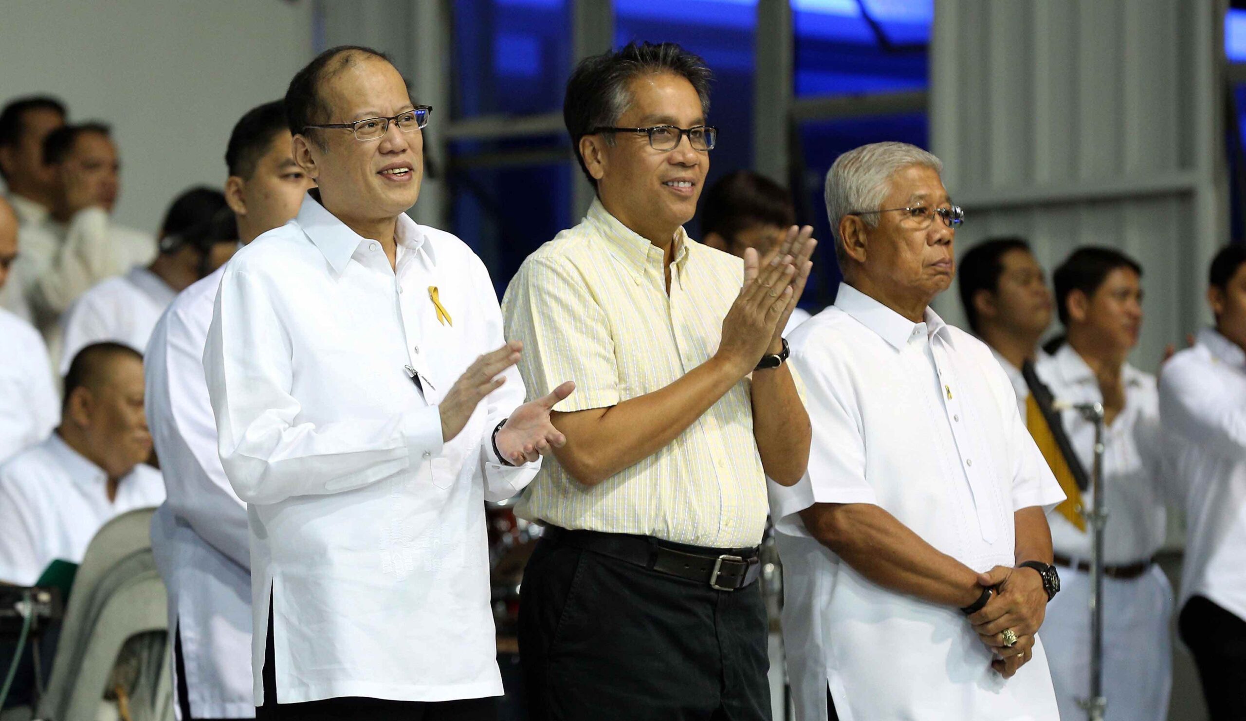 Aquino tells El Shaddai: Let us be ‘guides’ in 2016