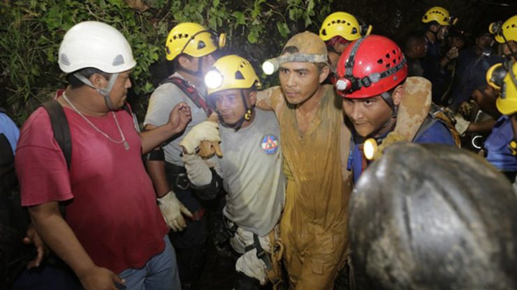 20 miners rescued, 5 still missing in Nicaragua collapse