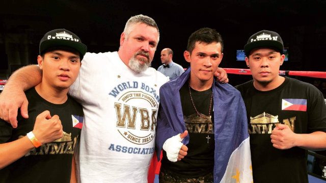 Filipino boxers Dela Torre, Yap win fights abroad