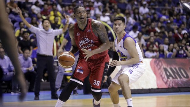 Ginebra takes semis lead with Game 3 win over TNT