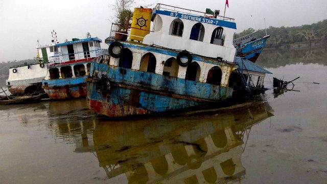 India on alert after Sundarbans oil spill
