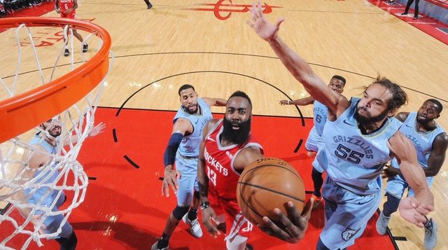 Harden eclipses Kobe’s scoring streak as Rockets down Grizzlies