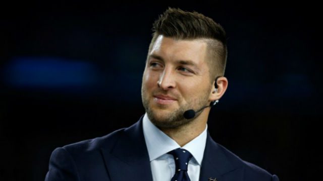 Tim Tebow’s baseball tryout draws mixed reviews