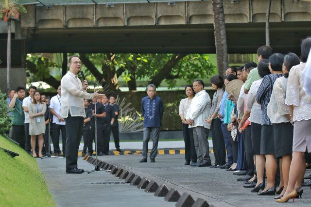 HALF-HOUR SPEECH. Speaking to career diplomats, Philippine Foreign Secretary Alan Peter Cayetano delivers a 37-minute speech about diplomacy and the West Philippine Sea on May 28, 2018. Photo courtesy of MJ Roldan/DFA  