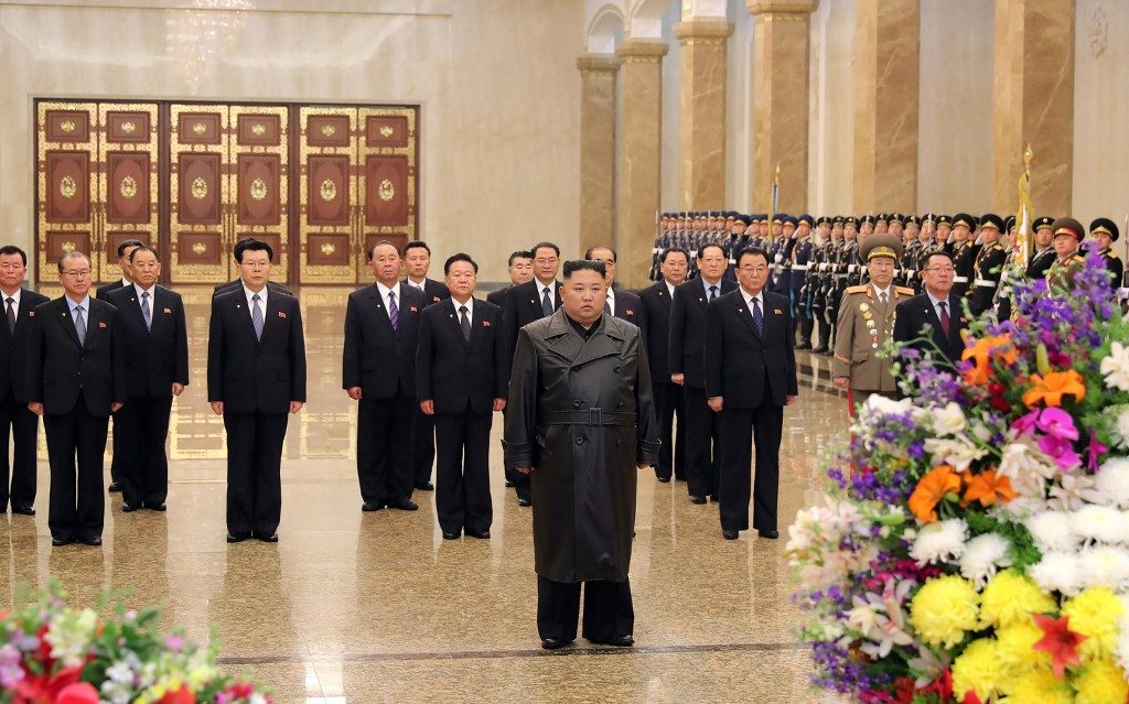 Kim Jong-un in first appearance in weeks as coronavirus rages next door