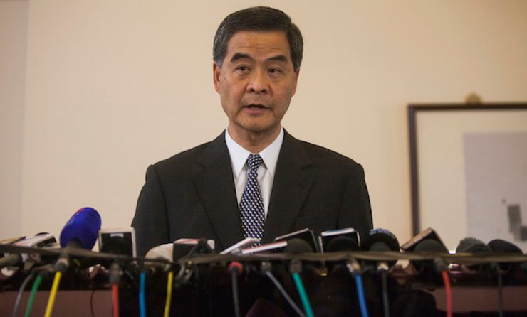 HK leader reopens talks offer after police brutality video