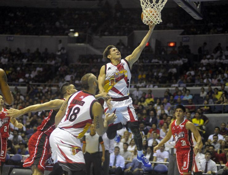 San Miguel Beer holds on to double-digit lead to level Finals