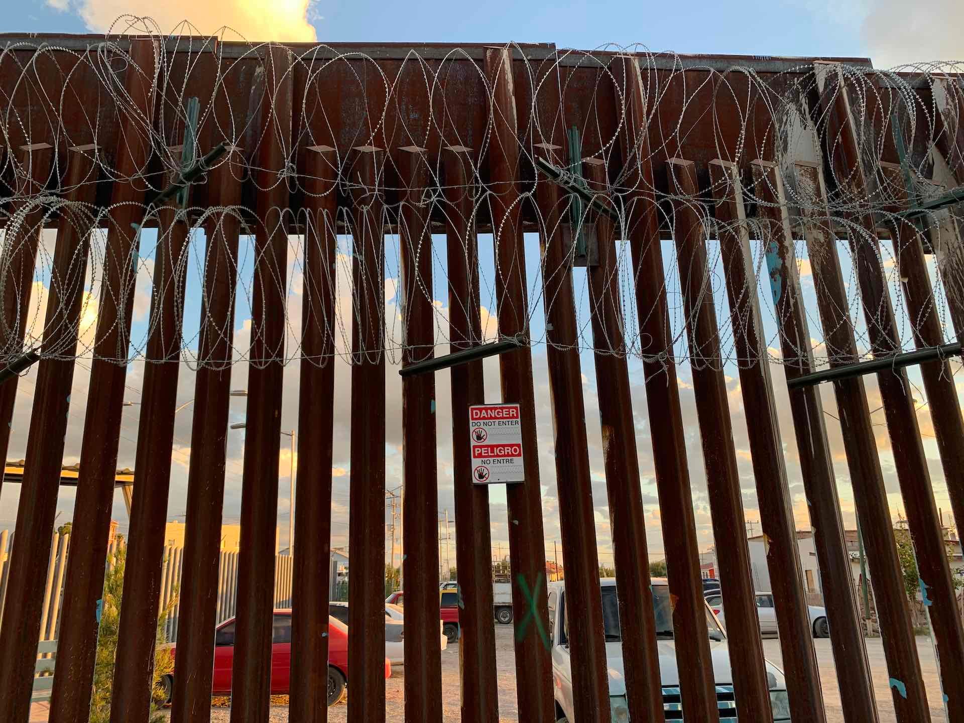 DOUGLAS BORDER. A portion of the border separating Agua Prieta, Mexico and Douglas, Arizona. Photo by Camille Elemia/Rappler  