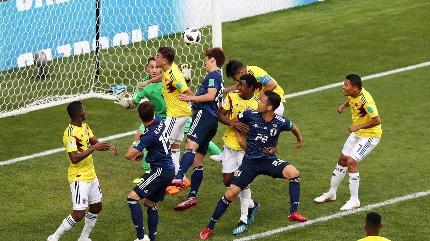 MENANG. Gol kedua yang dicetak oleh Yuya Osako ke gawang David Ospina memastikan kemenangan Jepang atas Kolombia. Foto dari FIFA.com 