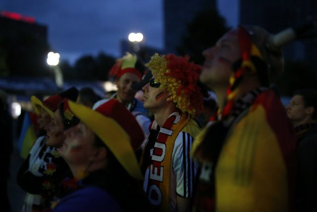 10 Euro 2016 fans to face trial; 150 Russians escape arrest