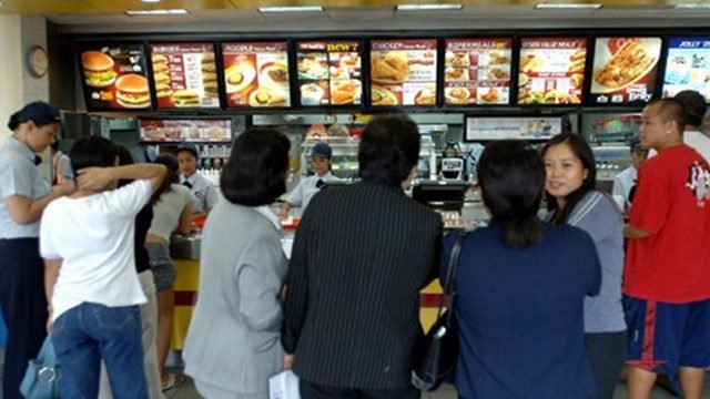 Jollibee divests from Chow Fun for $1.6M