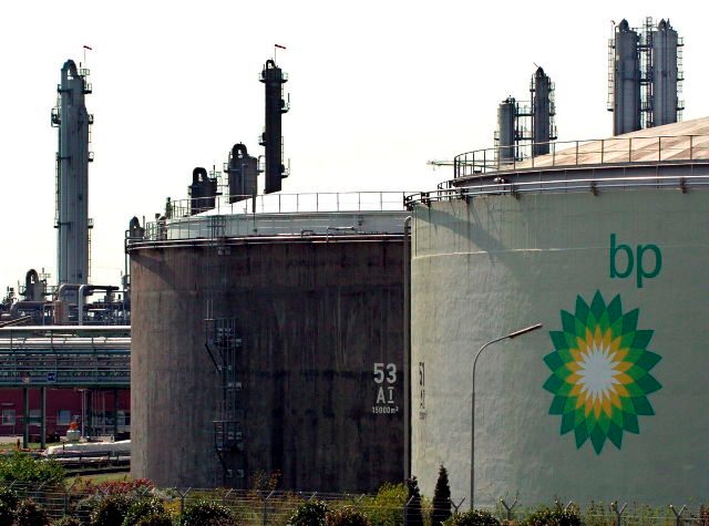 BP to axe 4,000 jobs globally on oil price slide
