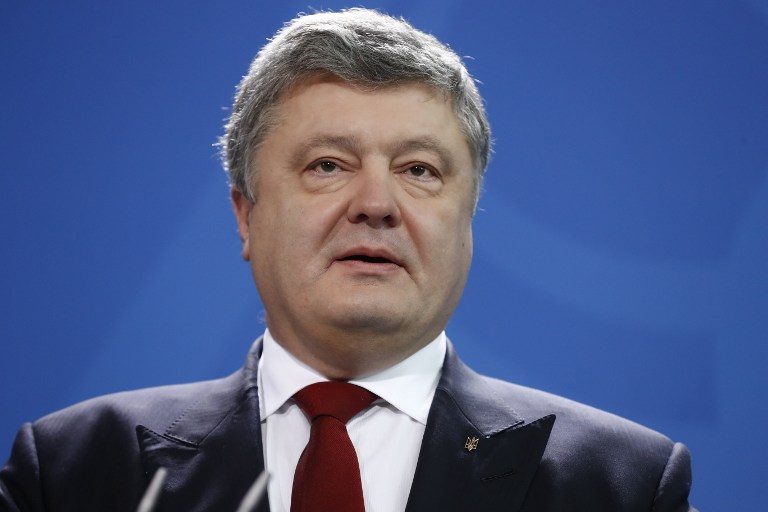 Facing uphill fight, Ukraine’s Poroshenko announces reelection bid