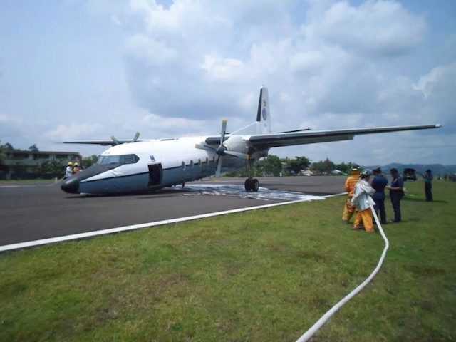 Air Force plane loses wheel upon landing in Legazpi