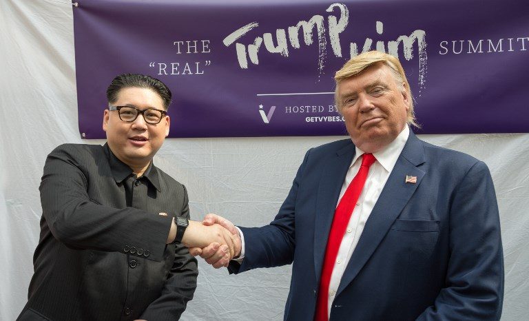 Trump and Kim lookalikes hold ‘summit’ in Singapore