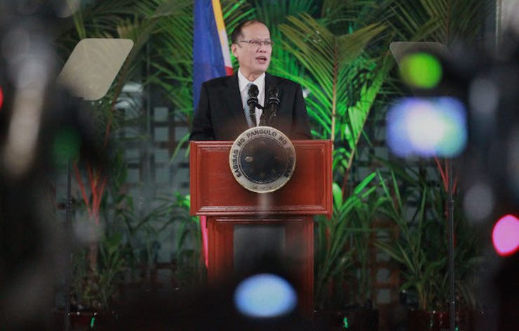 BACK FROM BALI. President Benigno S. Aquino III delivers his arrival statement during the welcome ceremony at the Ninoy Aquino International Airport Terminal 2 on Friday night, October 10, 2014. Photo by Robert Vinas/Malacañang Photo Bureau