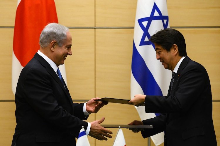Israel, Japan PMs compare notes on suspected nuclear neighbors