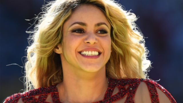 Shakira says pregnant with second child