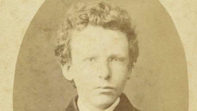 Rare Van Gogh photo is of Vincent’s brother, say experts