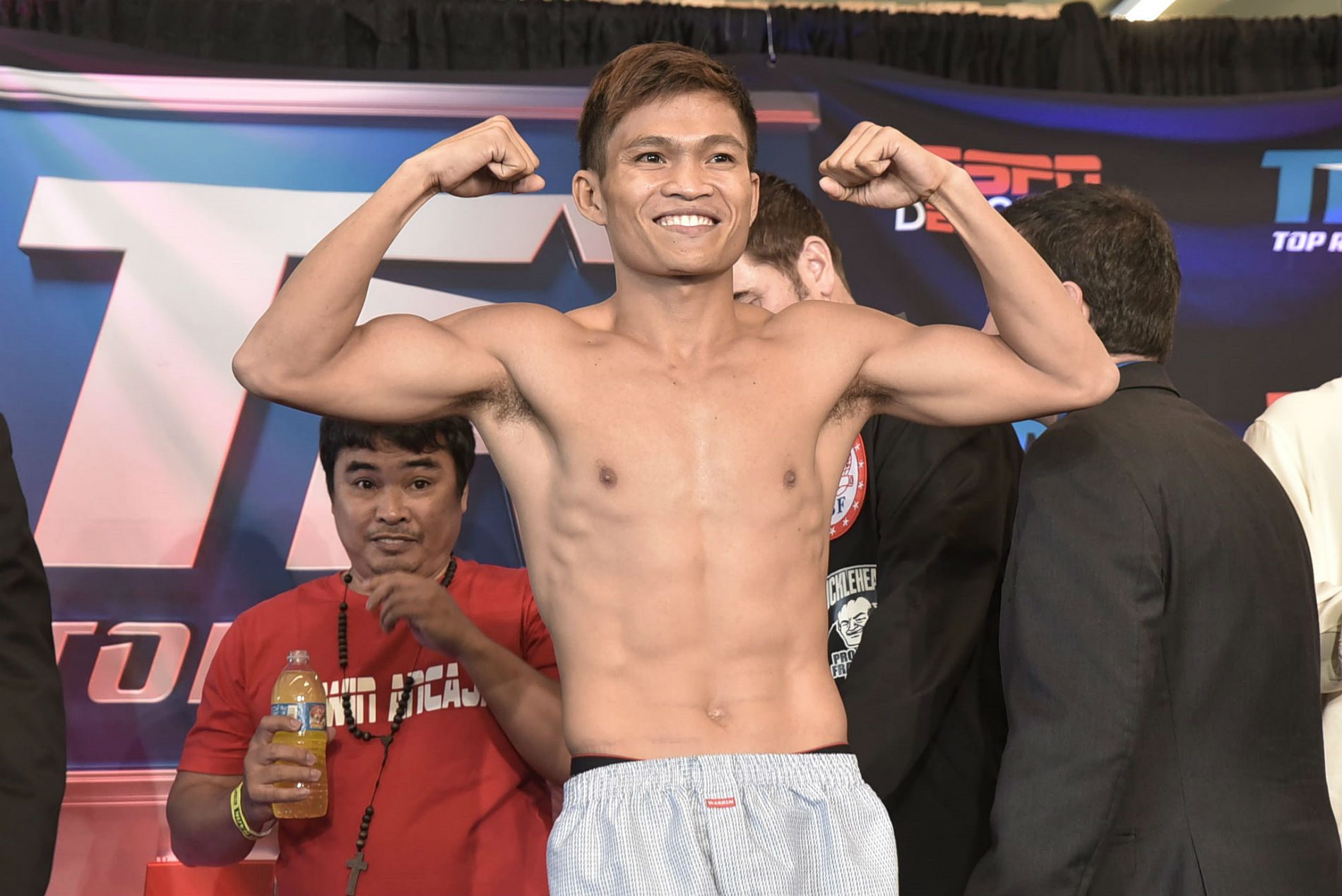 Ancajas defends IBF belt, bests Sultan with UD win in historic All-Filipino clash