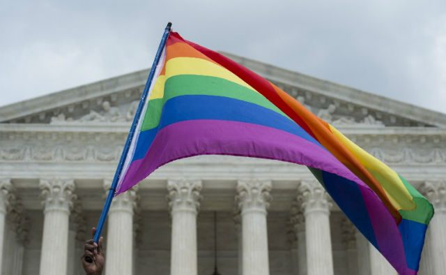 RAINBOW FLAG. The flag over the US Supreme Court symbolizes victory in the fight for marriage equality. Photo by AFP   