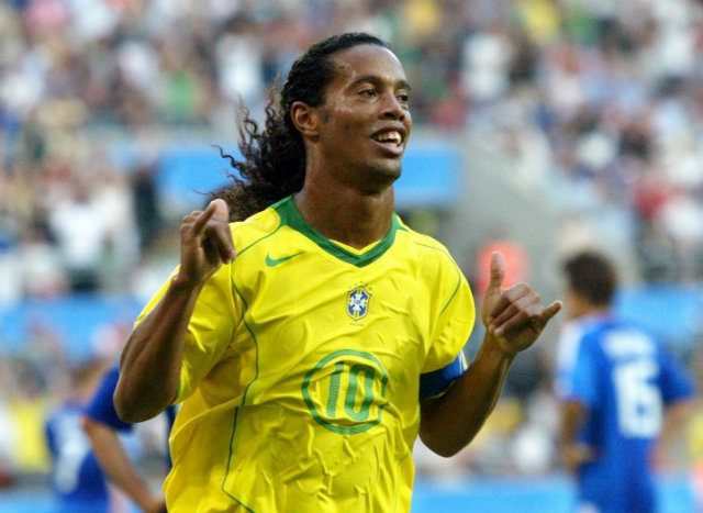 Ronaldinho to open football academy in Singapore