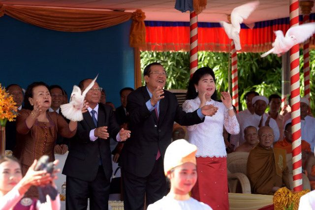Cambodian PM leads huge rally on anniversary of Khmer Rouge’s fall