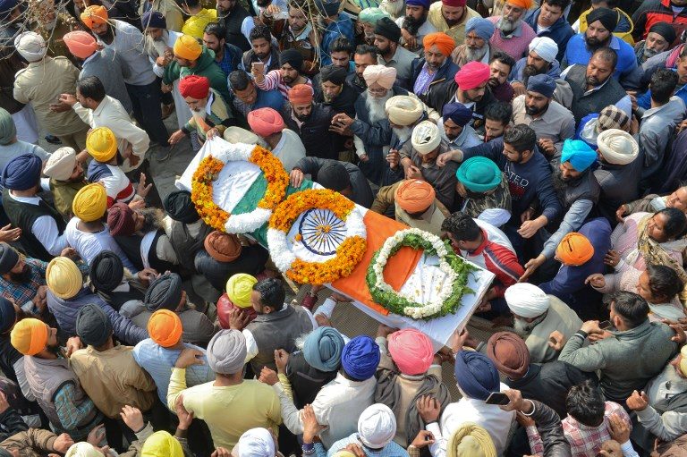 India mourns dead soldiers amid calls for revenge